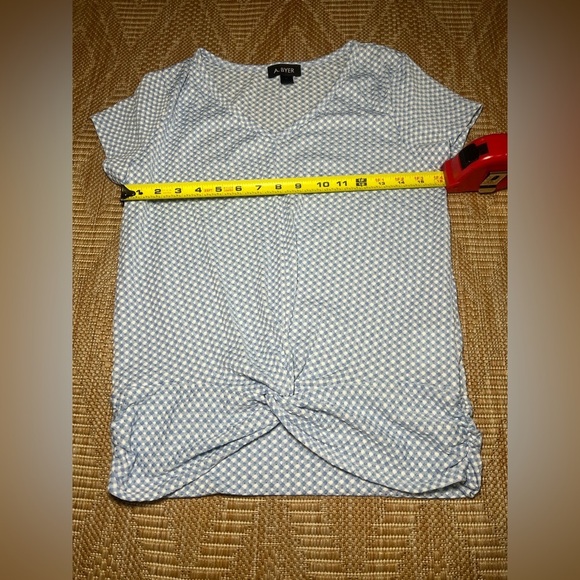 A.Byer Women's Short Sleeve Blue/White Checkered Shirt, Twist Front, Size M, NWT - Picture 5 of 10